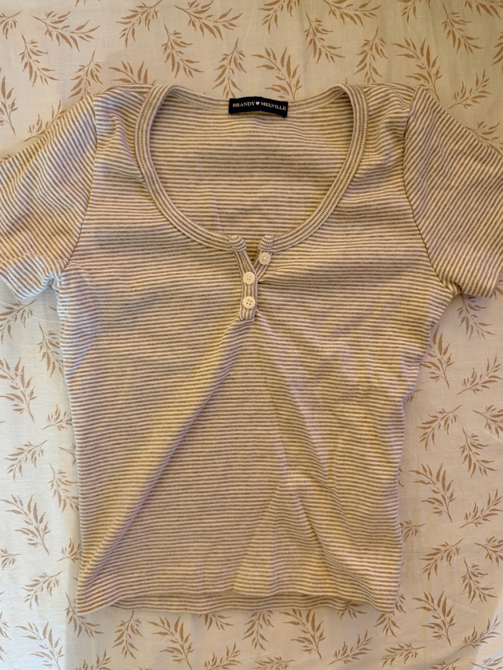 Brandy Melville top